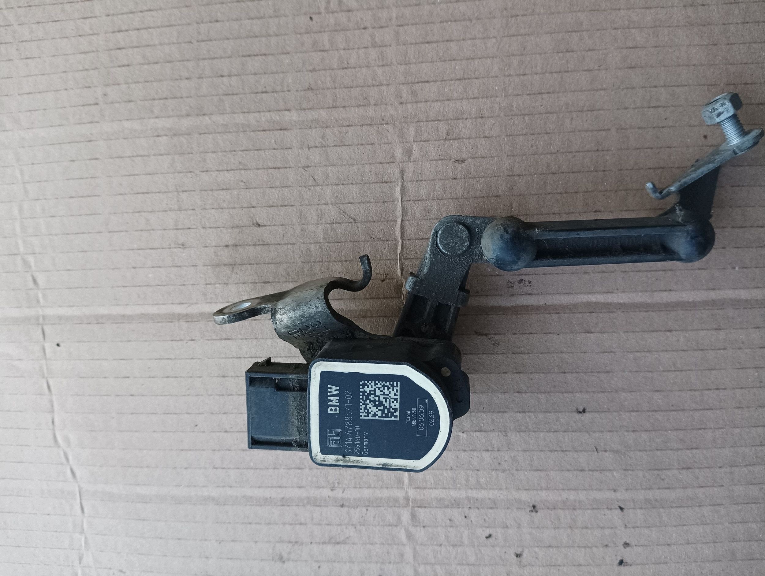 Sensor Suspensão Pneumática BMW 7 F01 6788571 image 2
