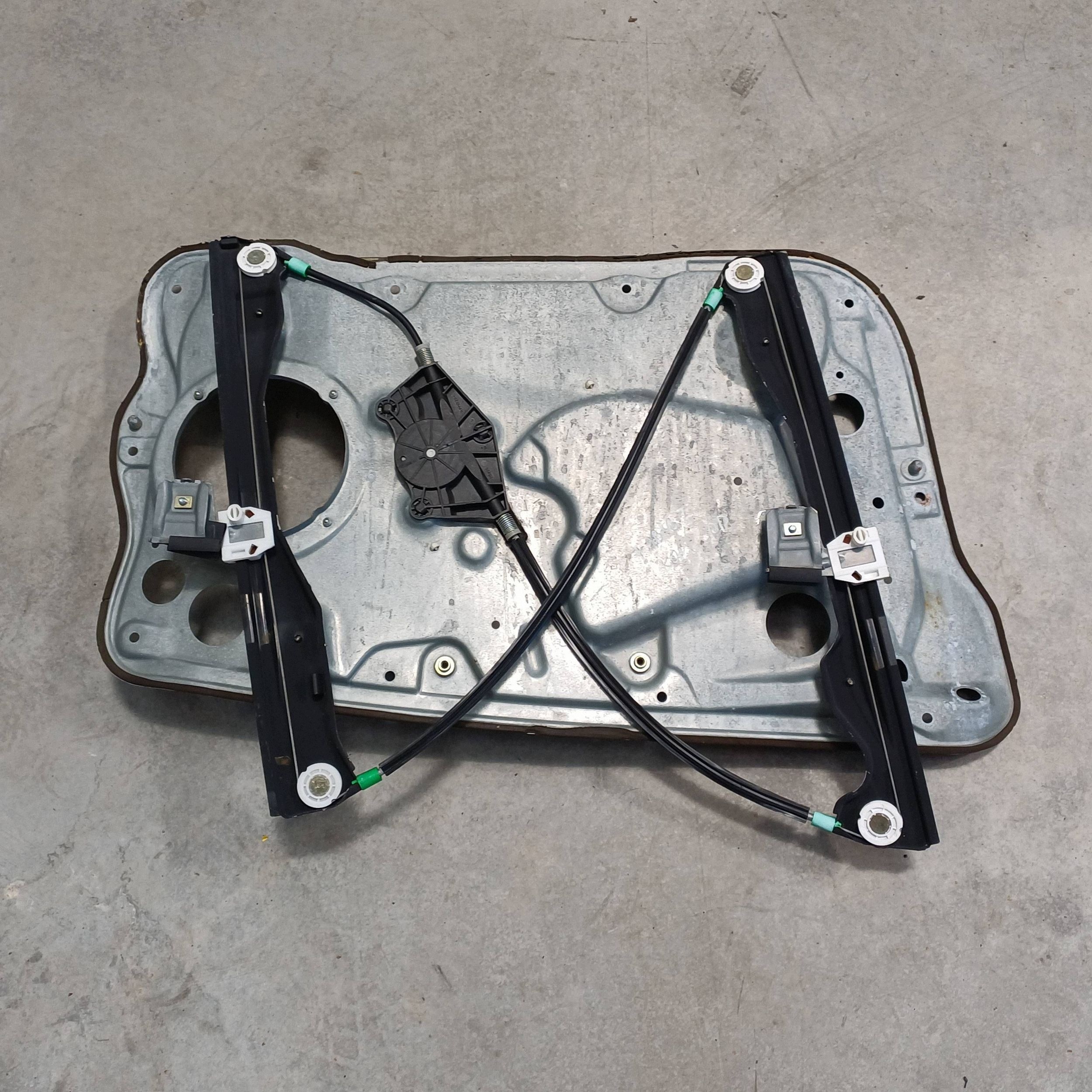 Elevador de Ventanilla Manual Izquierdo Skoda Fabia MK1 image 6