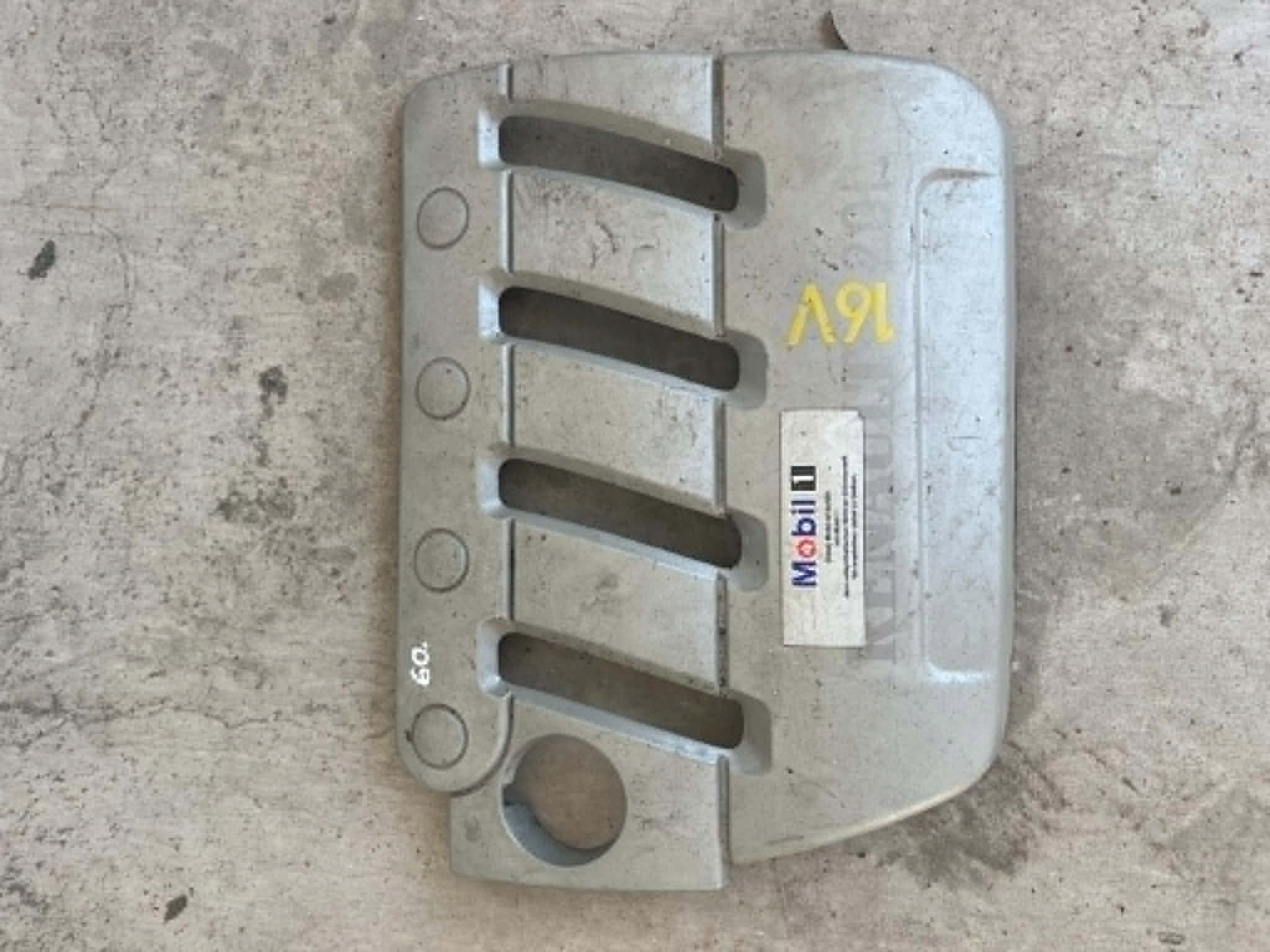 Bovenste motorafdekking 8200032611 Renault Laguna 2 II 1.8 16V 2001- image 2