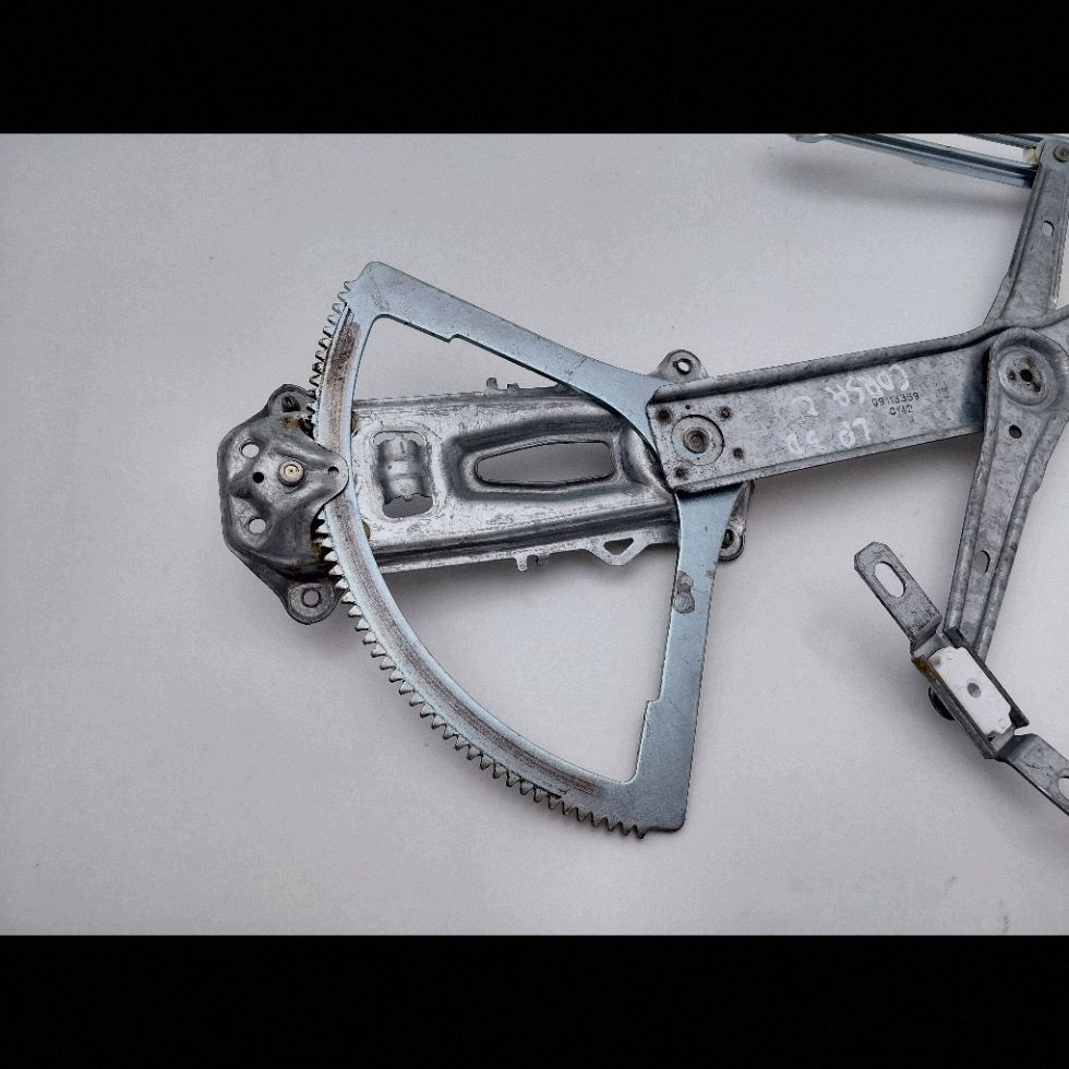 Gebruikte raamheffer links voor Opel Corsa C 3-deurs image 3