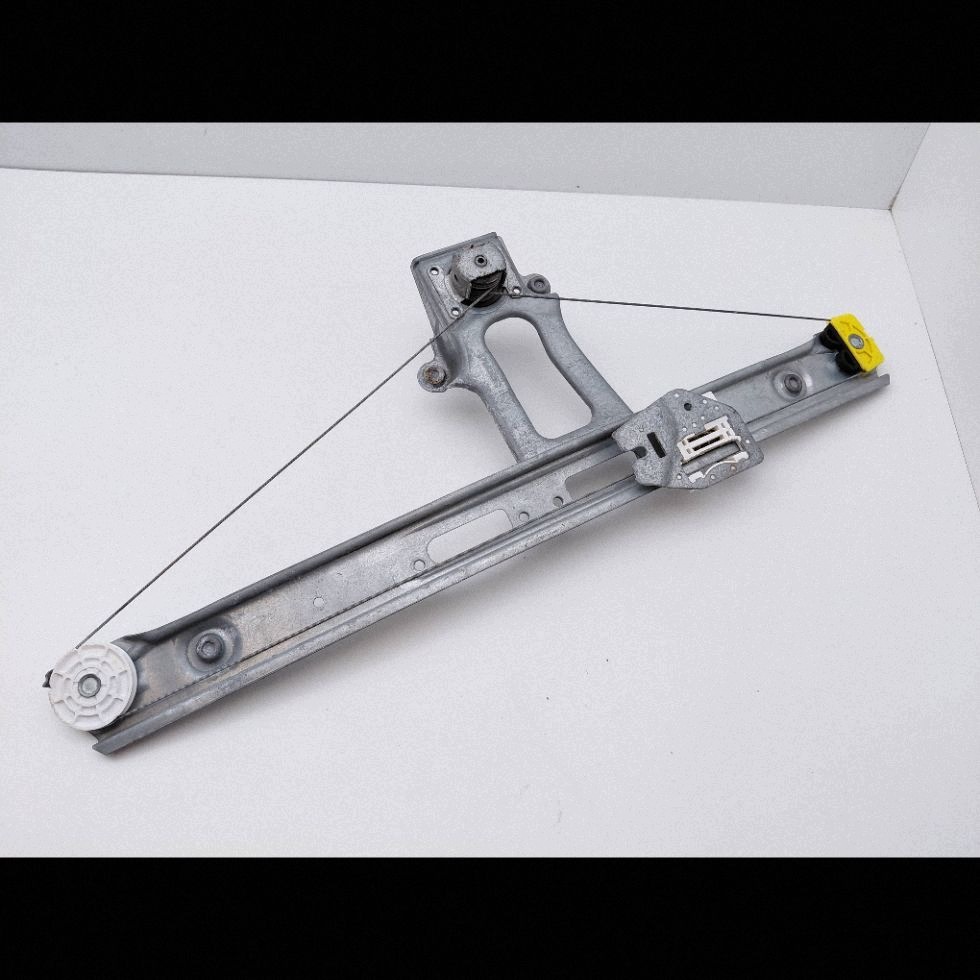Manual Window Regulator Right Rear BMW 3 E46 DRC121529 image 2