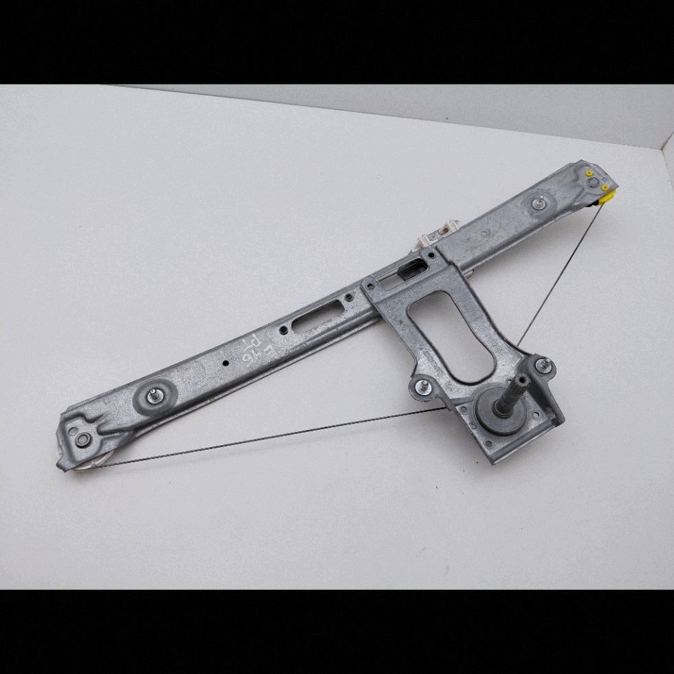 Manual Window Regulator Right Rear BMW 3 E46 DRC121529 image 5