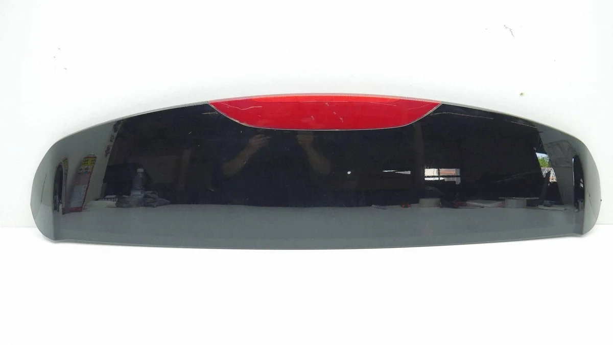 Spoiler Volvo V60 I Lift Usado WAH45255