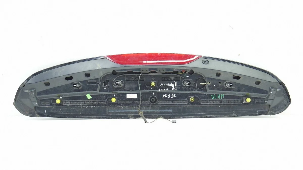 Spoiler Volvo V60 I Lift Usado WAH45255 image 7