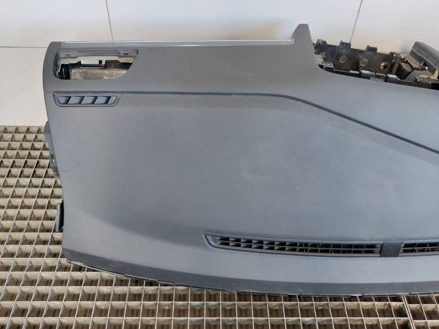 Tablero VW Golf VII Europa 5G1858295AOP1515 image 4