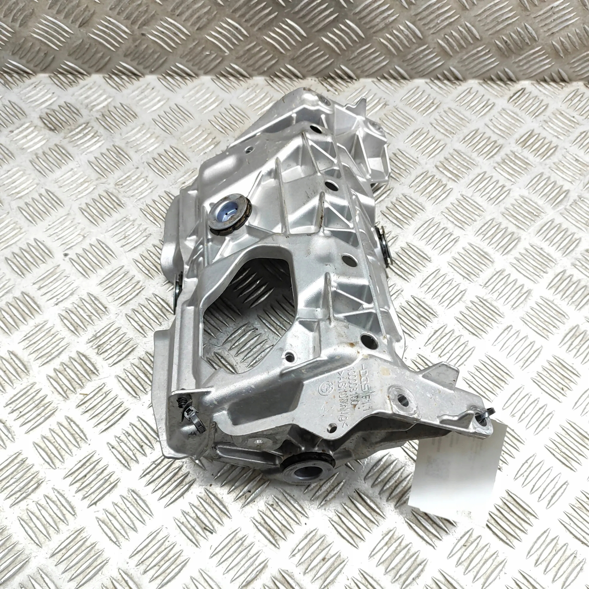 AC Compressor Mounting Bracket BMW i4 G26 9893881 Used image 5