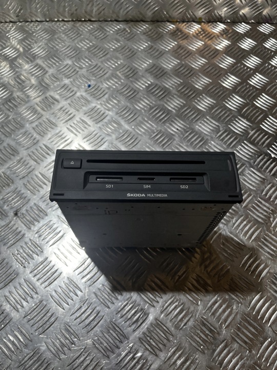 Skoda Kodiaq navigaation lukija Harman 565035021B 21