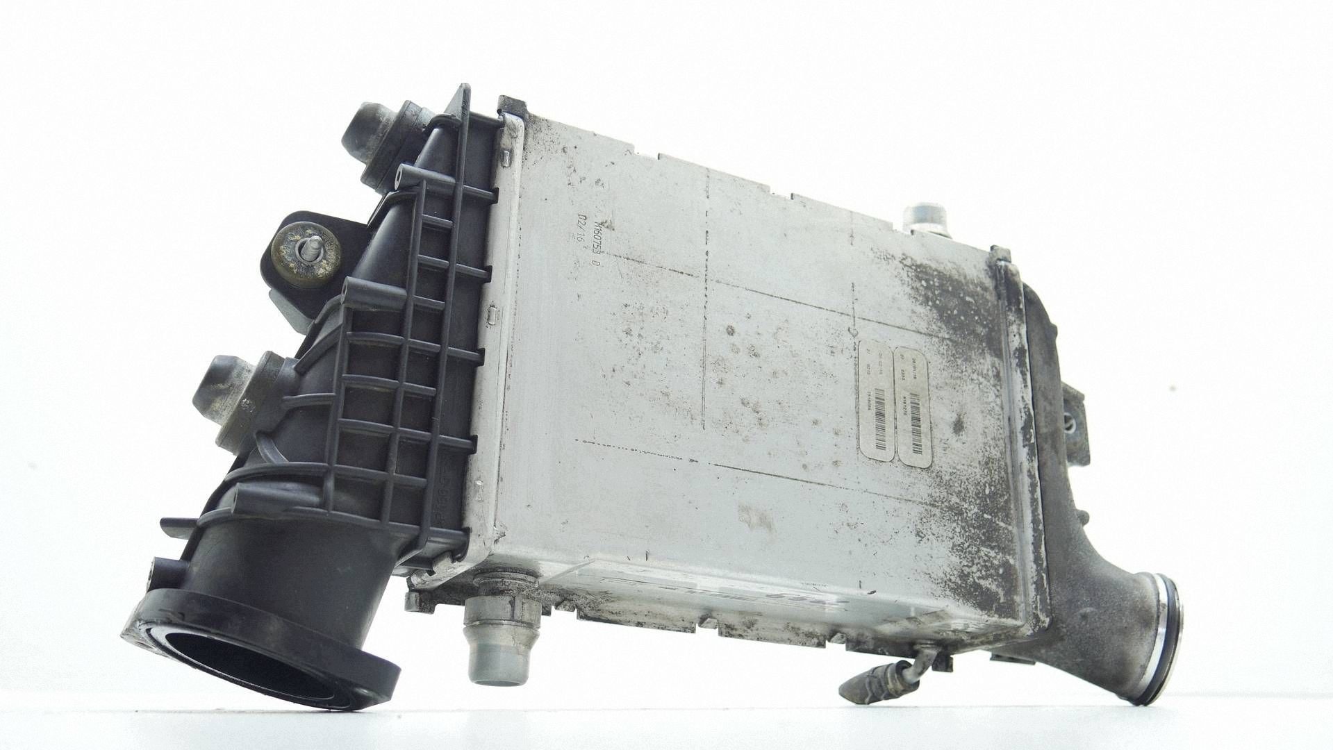 Mercedes W213 Intercooler WAH45270 image 2