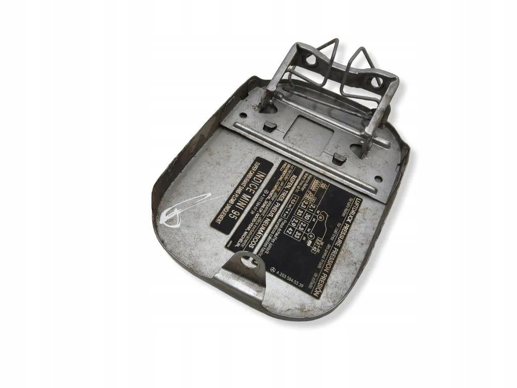Bränsletanklock Mercedes C W203 A2035840738 image 3