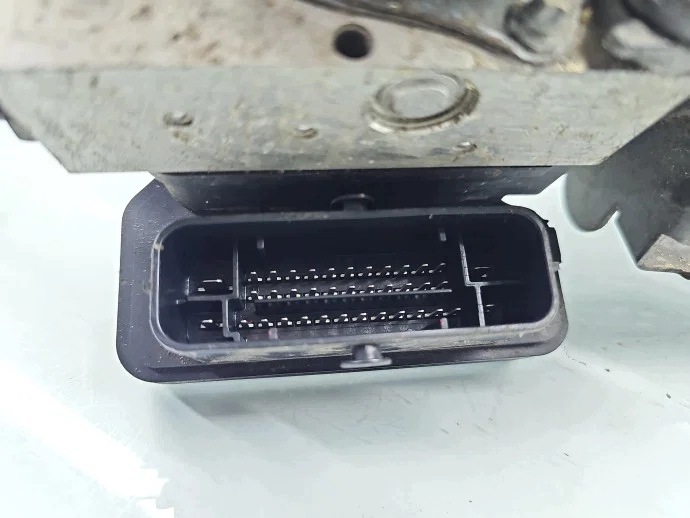 ABS-pump Seat Ibiza 5 (6J5) 2008-2017 6R0907379BG image 5