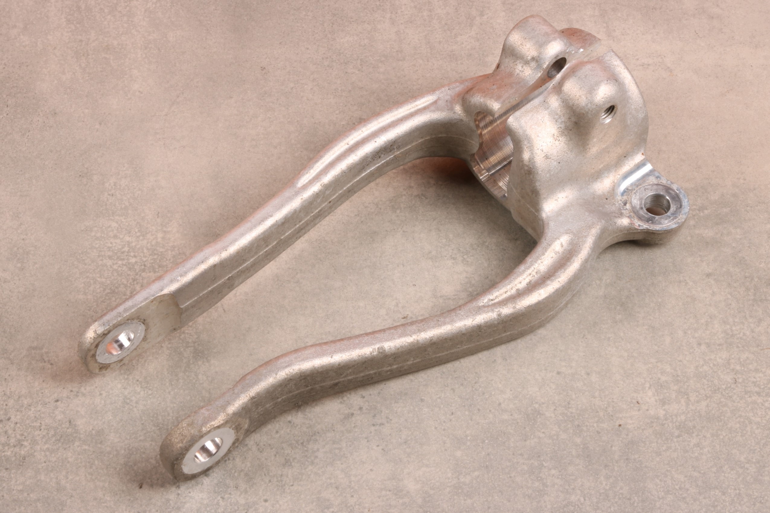 BMW G11 G12 G15 G16 G30 G31 Stoßdämpferhalter rechts vorne XDrive 6861200 image 5