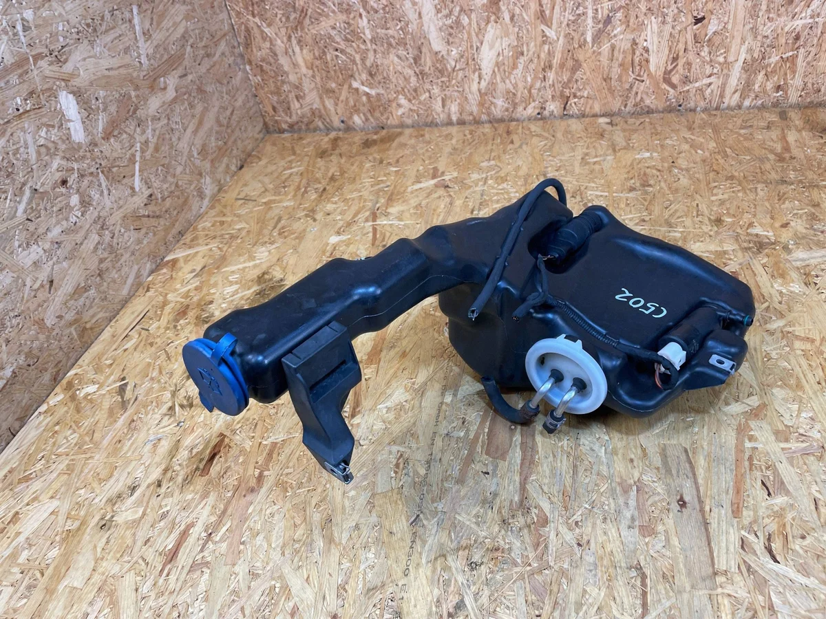 Ruitensproeiervloeistoftank Mercedes W204 image 4