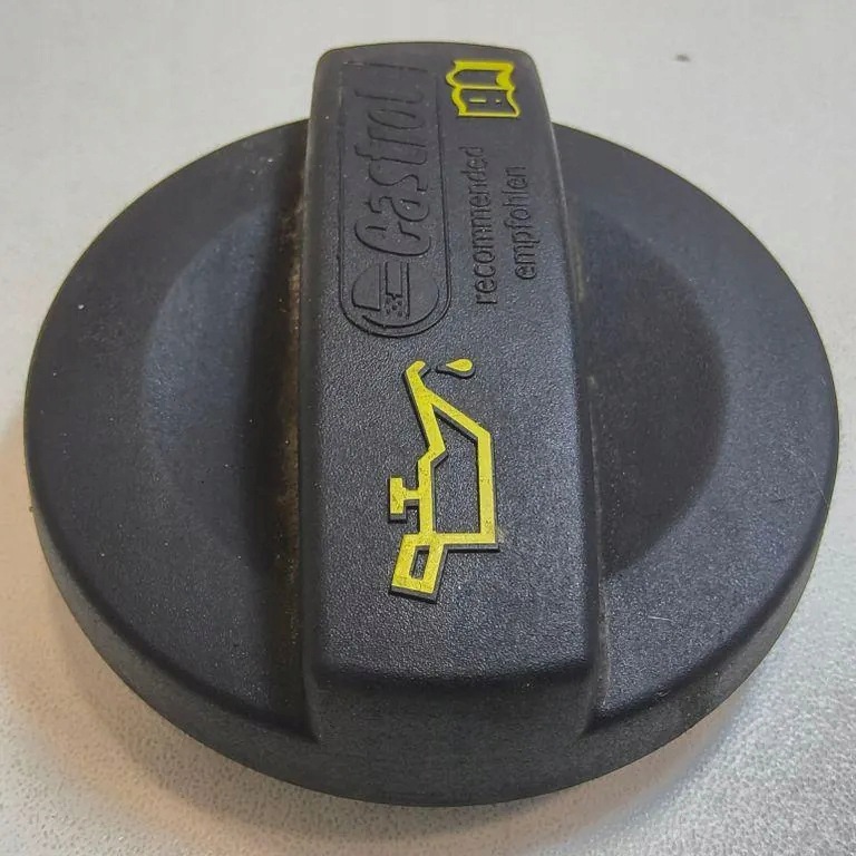 Öljyntäyttökorkki VW OE 04E103485A