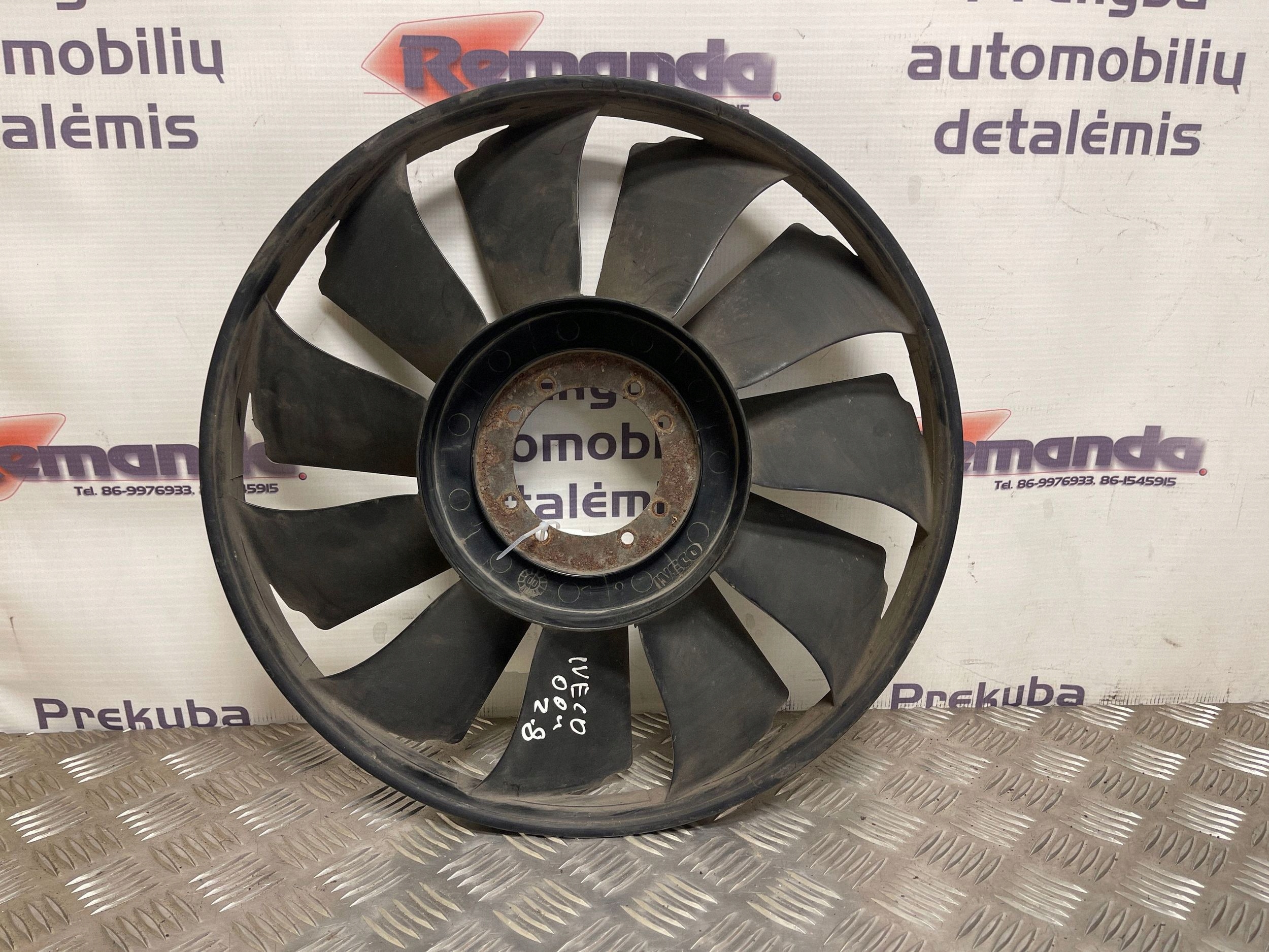 Iveco Daily 30.8 2001 Radiateurventilator 500333136 image 2