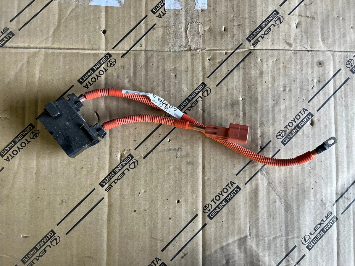 Conector Batería Lexus RX450h 09-15 G3830-48020-C image 2