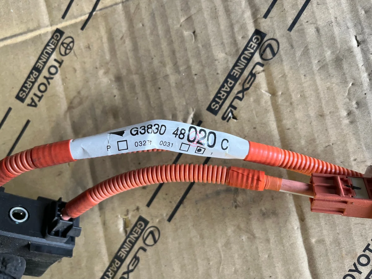 Gniazdo bezpiecznika Lexus RX450h 09-15 OEM G3830-48020-C