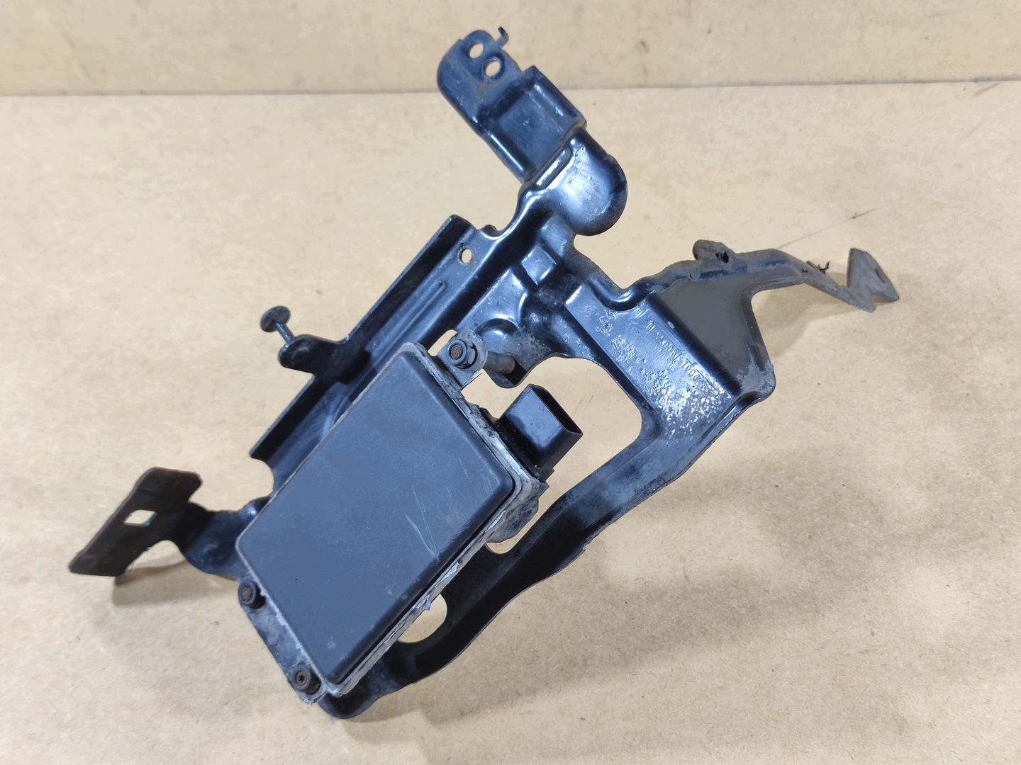 Radar ACC Tempomat Halterung Ford Mondeo MK5 image 2