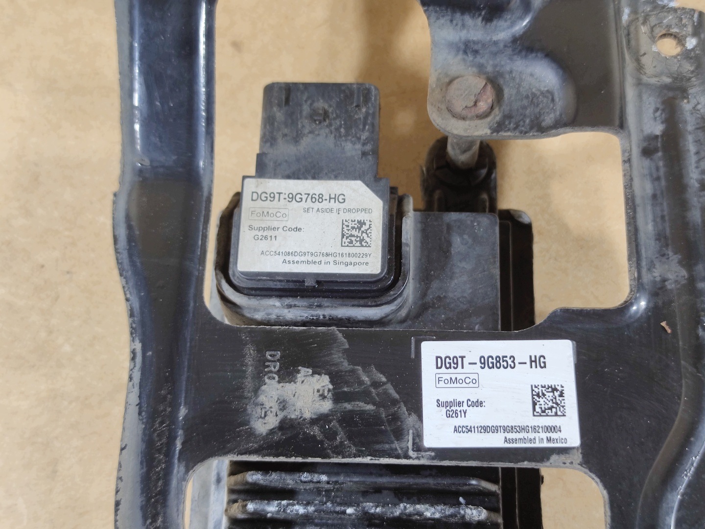 Radar ACC Tempomat Halterung Ford Mondeo MK5 image 9