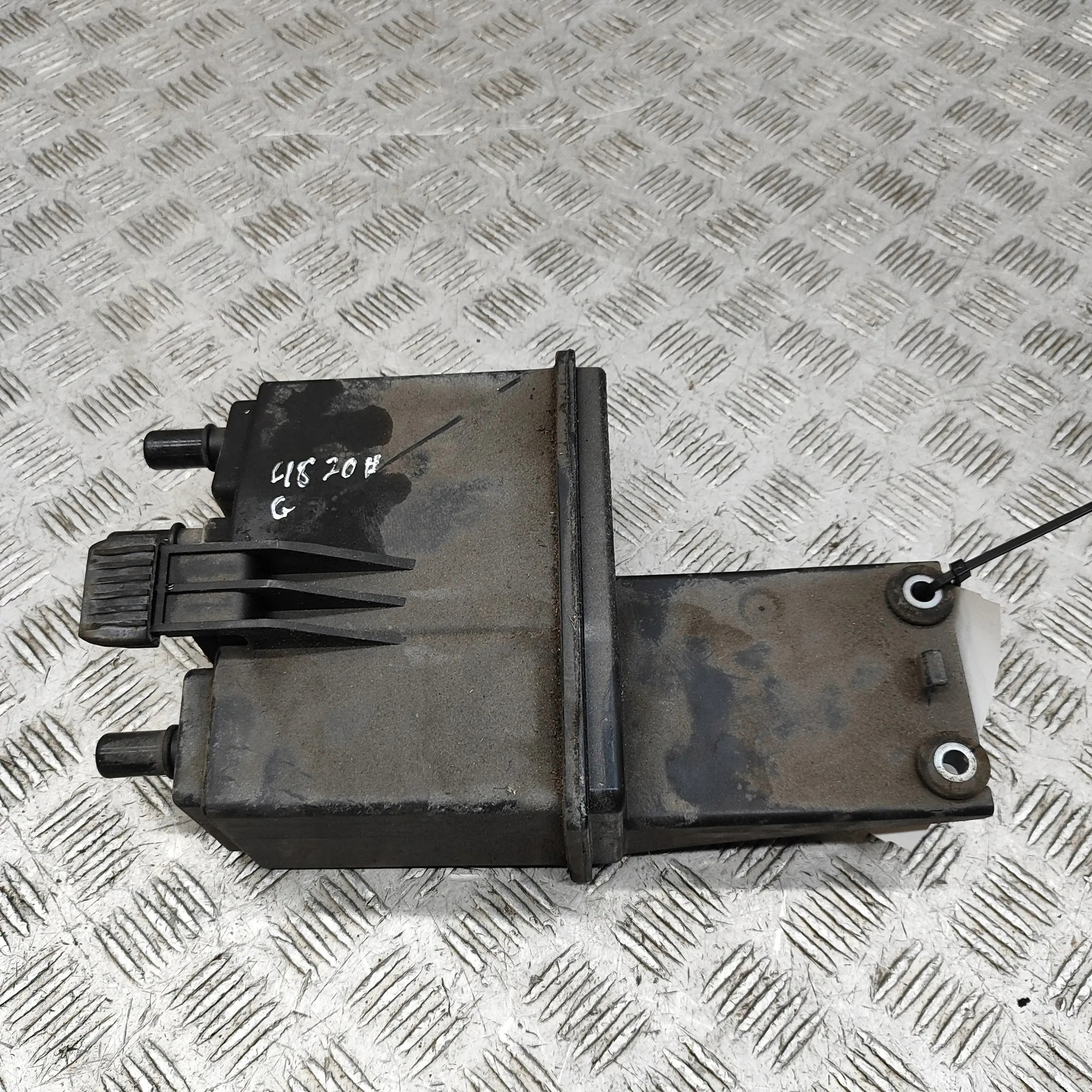 Volvo XC90 I hiukkassuodatin 31372291 2.0L bensa 2019 image 4