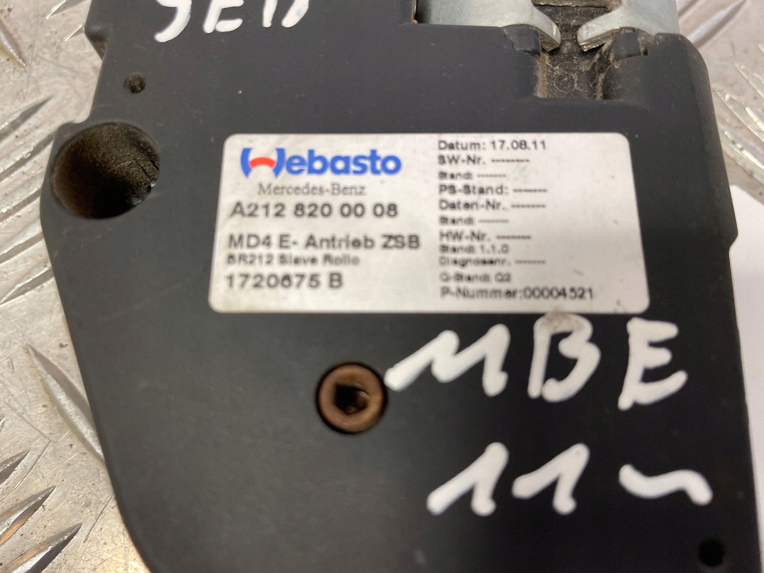 Moteur toit ouvrant Mercedes E W212 image 3