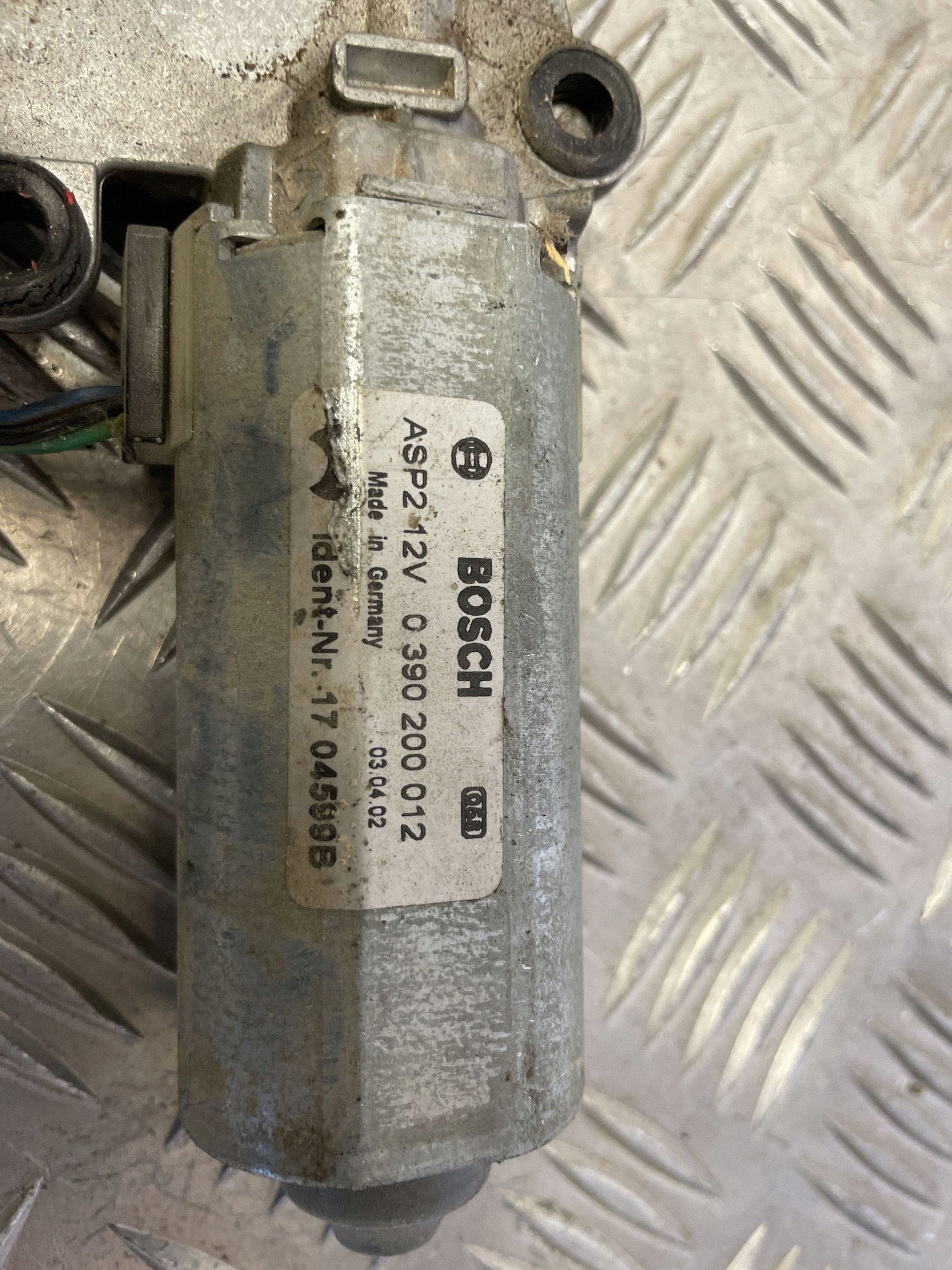 Moteur toit ouvrant Mercedes E W211 image 4