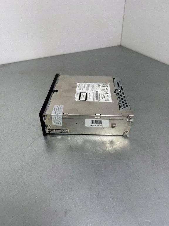 Changeur CD Audi OE 4M1035108 image 5