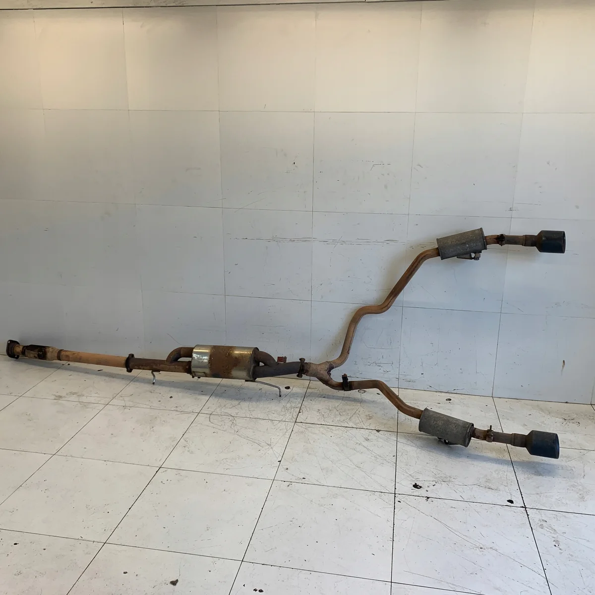 Used Sport Exhaust Muffler Dodge Ram 1500 5.7 Hemi