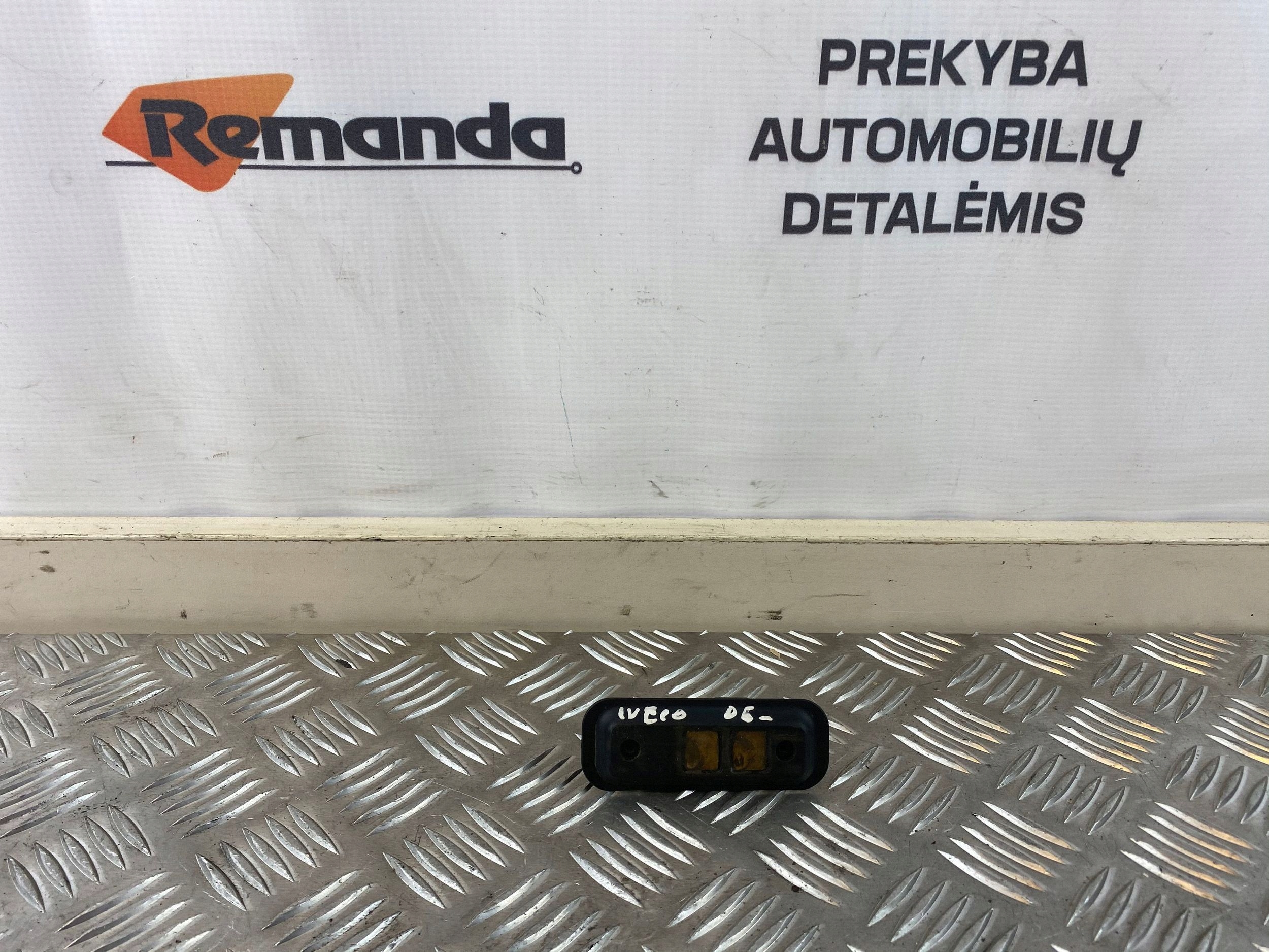 Iveco Daily Door Opening Sensor 54987B011 image 2