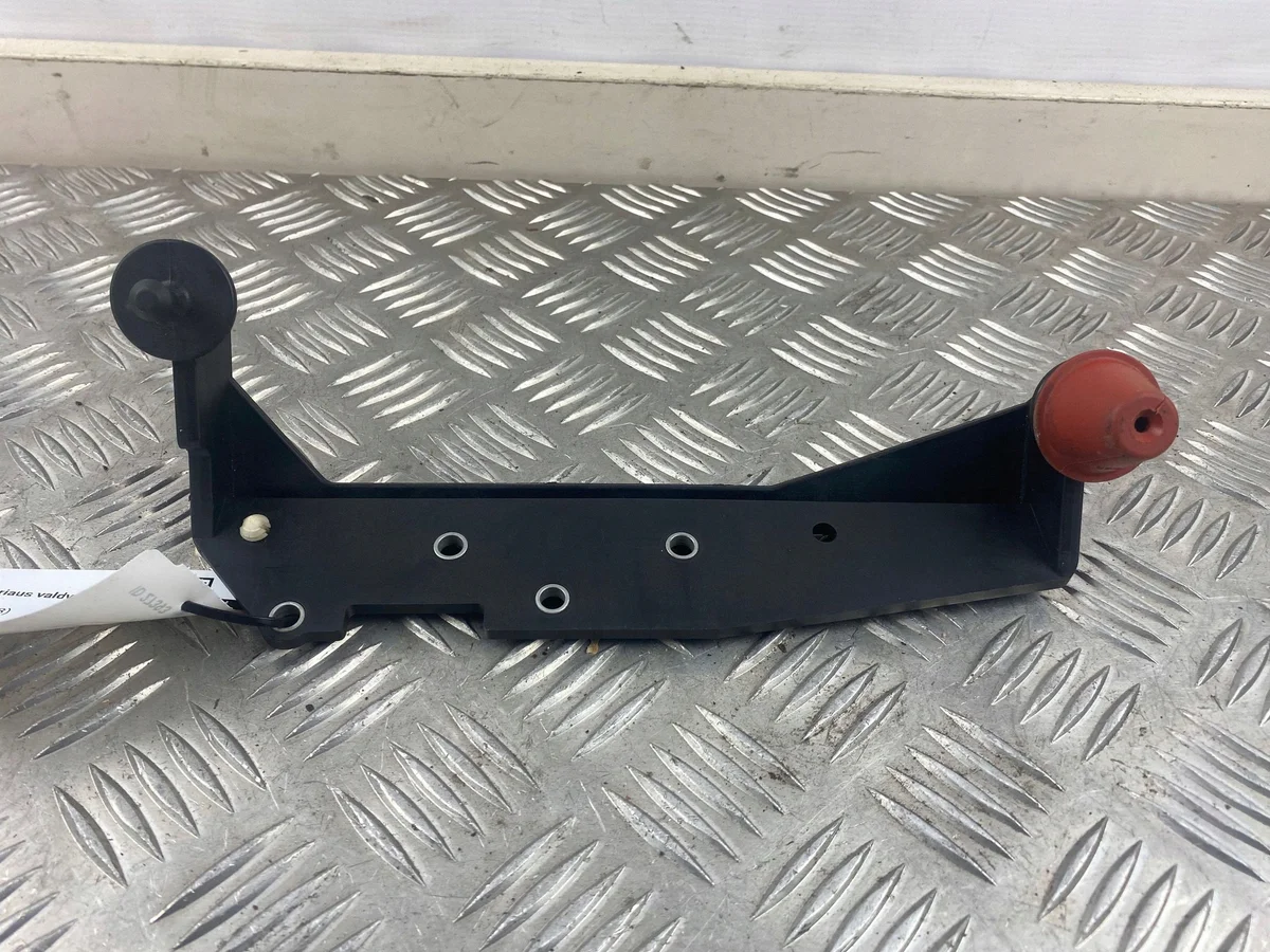 BMW 7 E65 E66 Bloc de soupape stabilisateur image 3