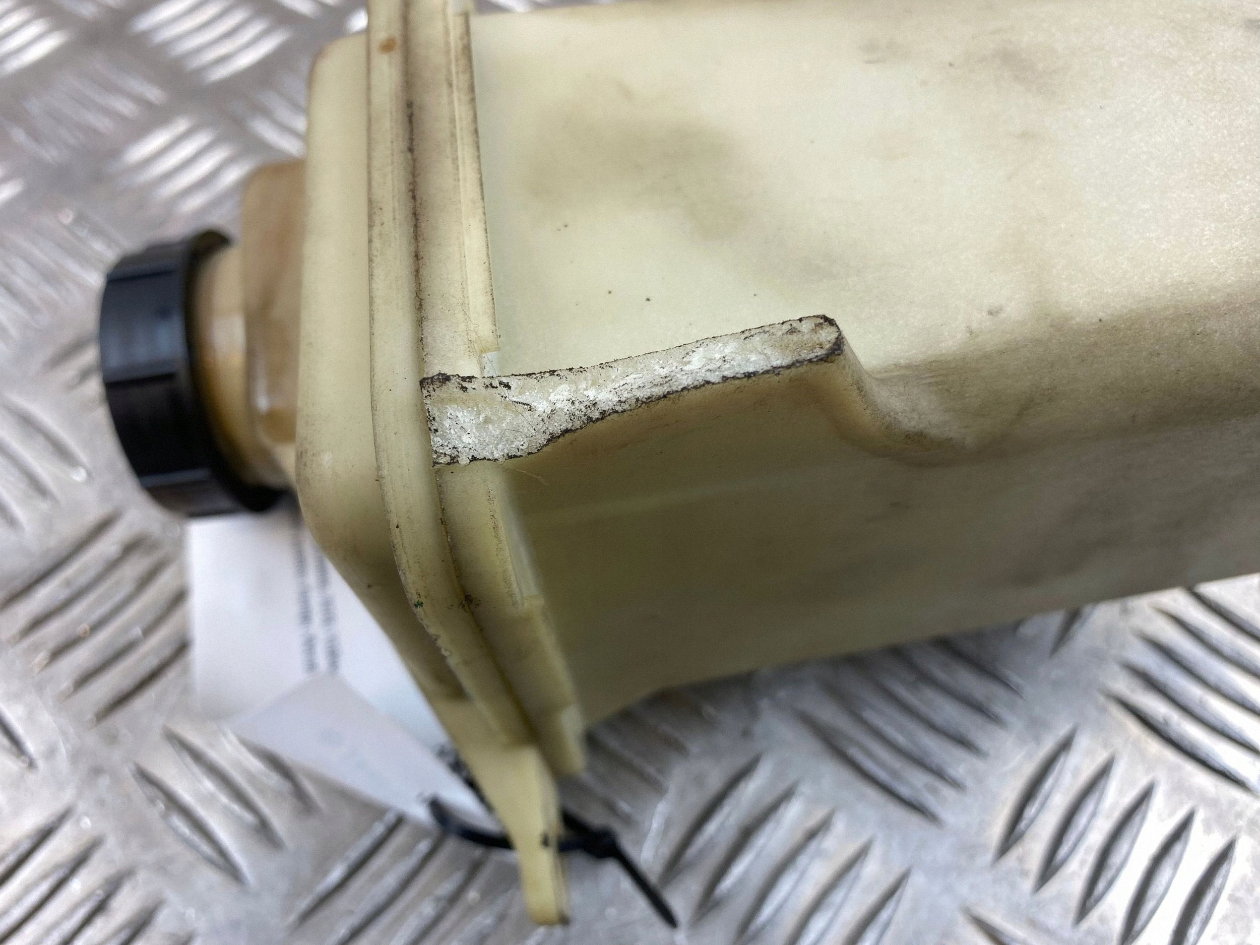 Fiat Ducato 2020 Ohjaustehostimen säiliö REM28451