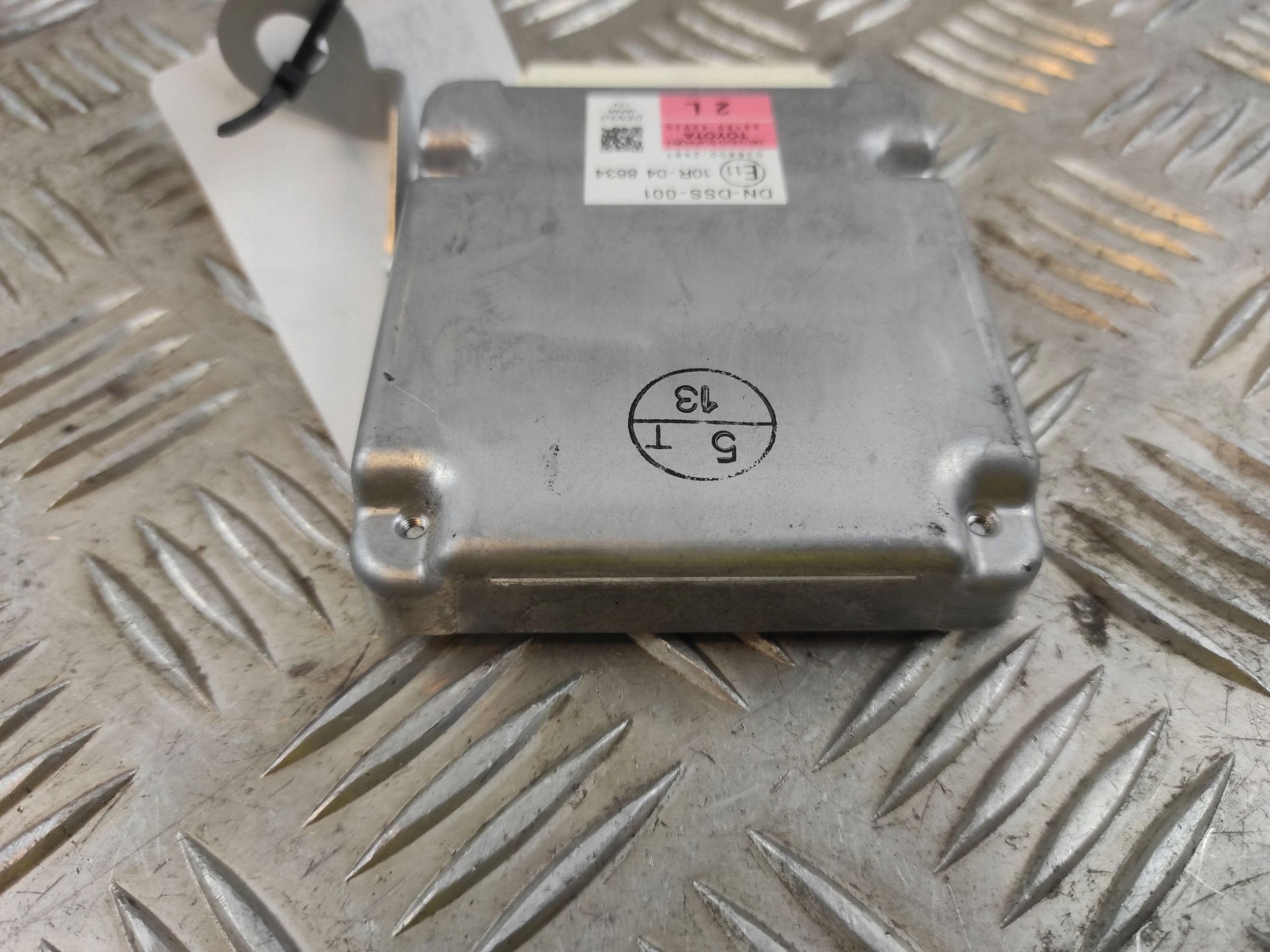 Toyota RAV 4 Tempomaatti Moduuli 8815042020 image 4