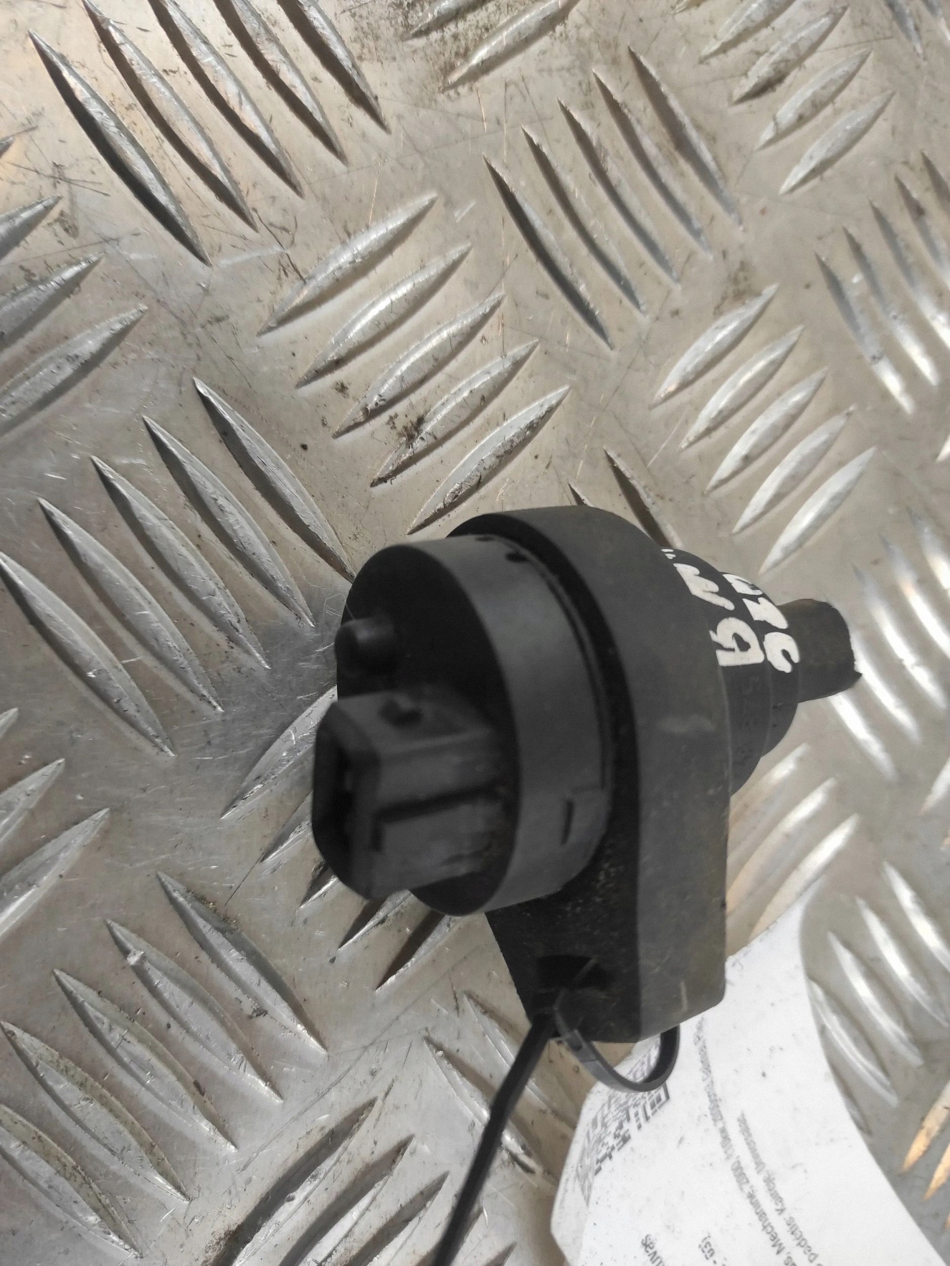 Válvula de ventilação do tanque BMW 5 E39 02592030 image 5