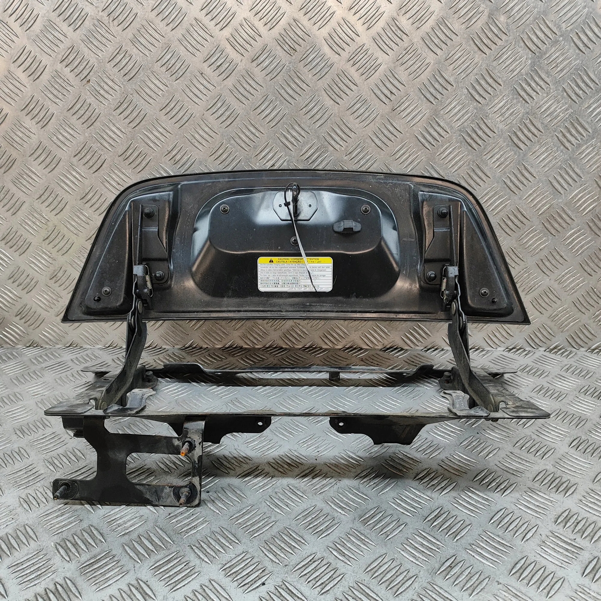 Kraftstoffklappe Nissan Leaf ZE1 657015SH5A image 5