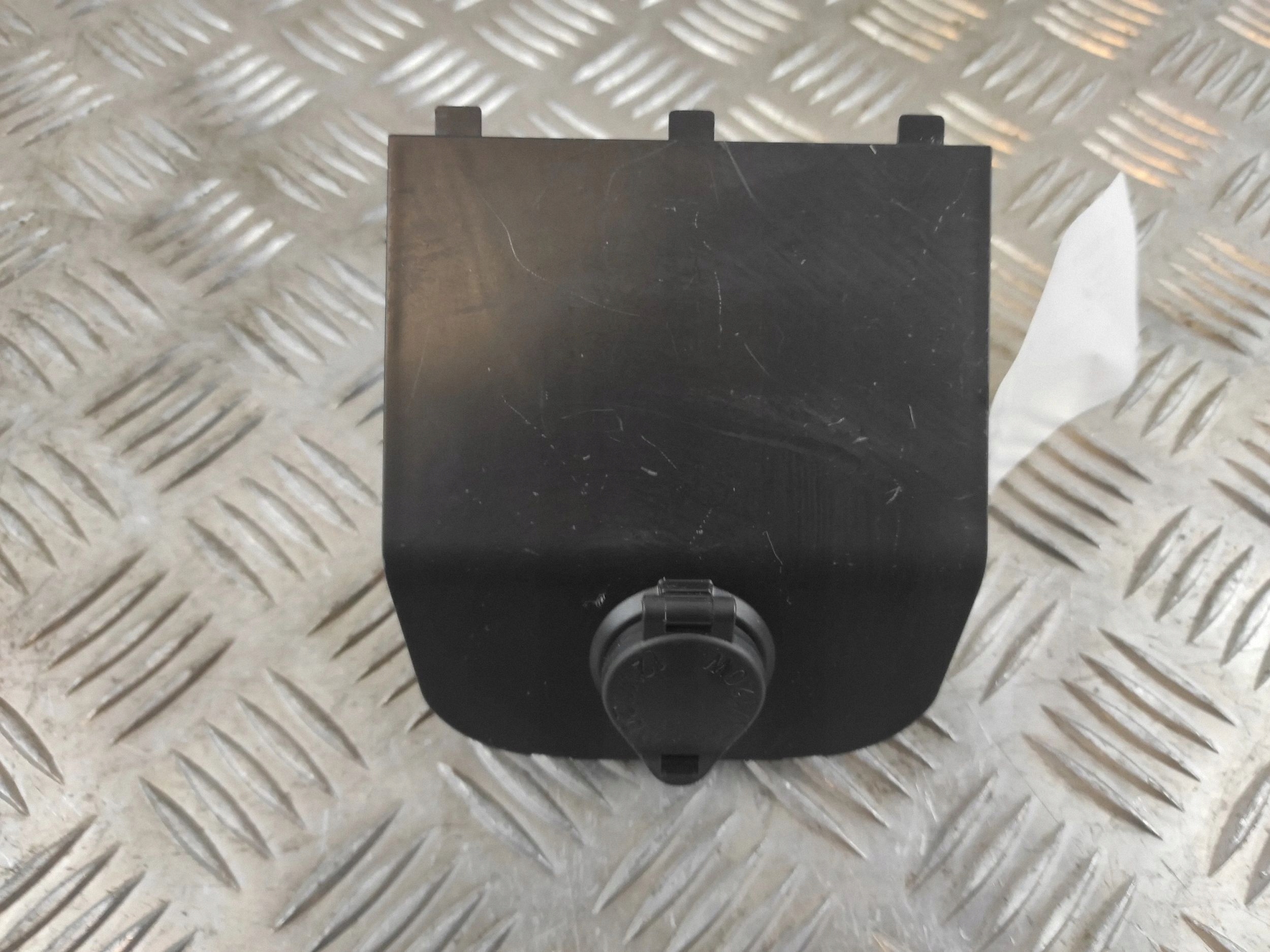 2020 Toyota RAV 4 (XA50) Isqueiro 5891342010 image 3