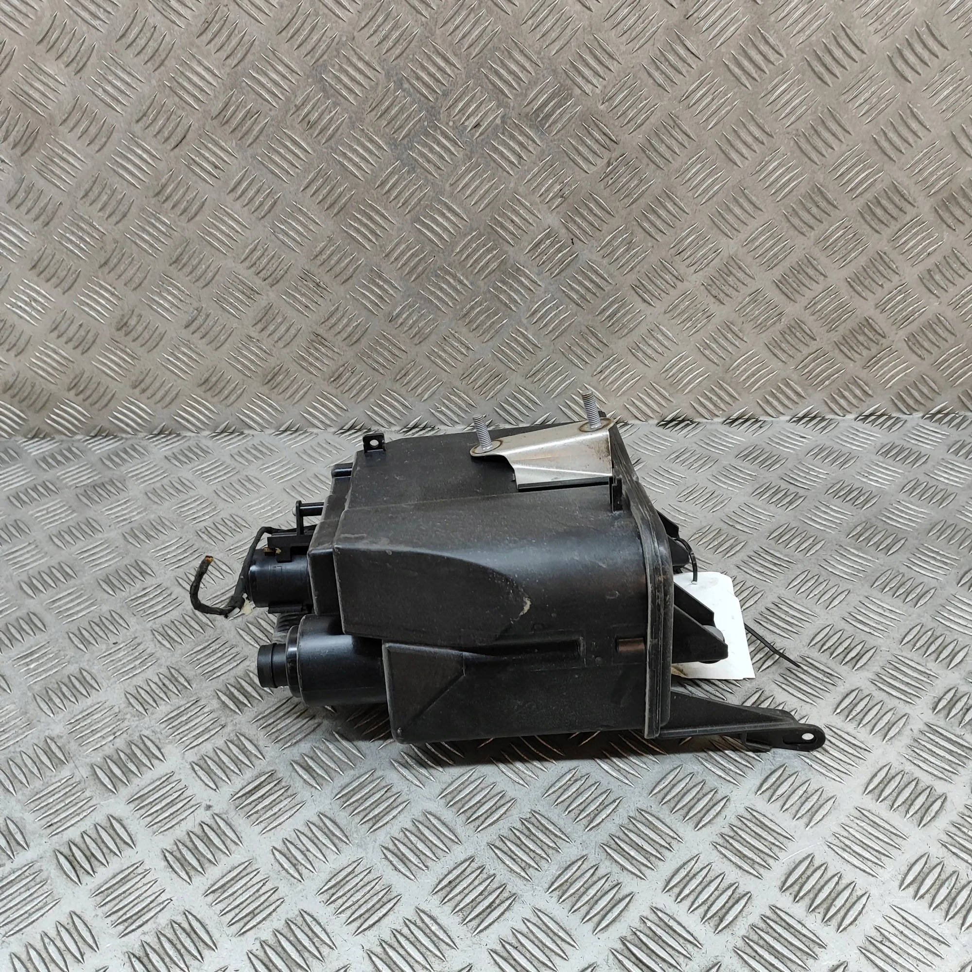 BMW X5 Actiefkoolfilter 3.0i Benzine 170kW 7327966 image 3