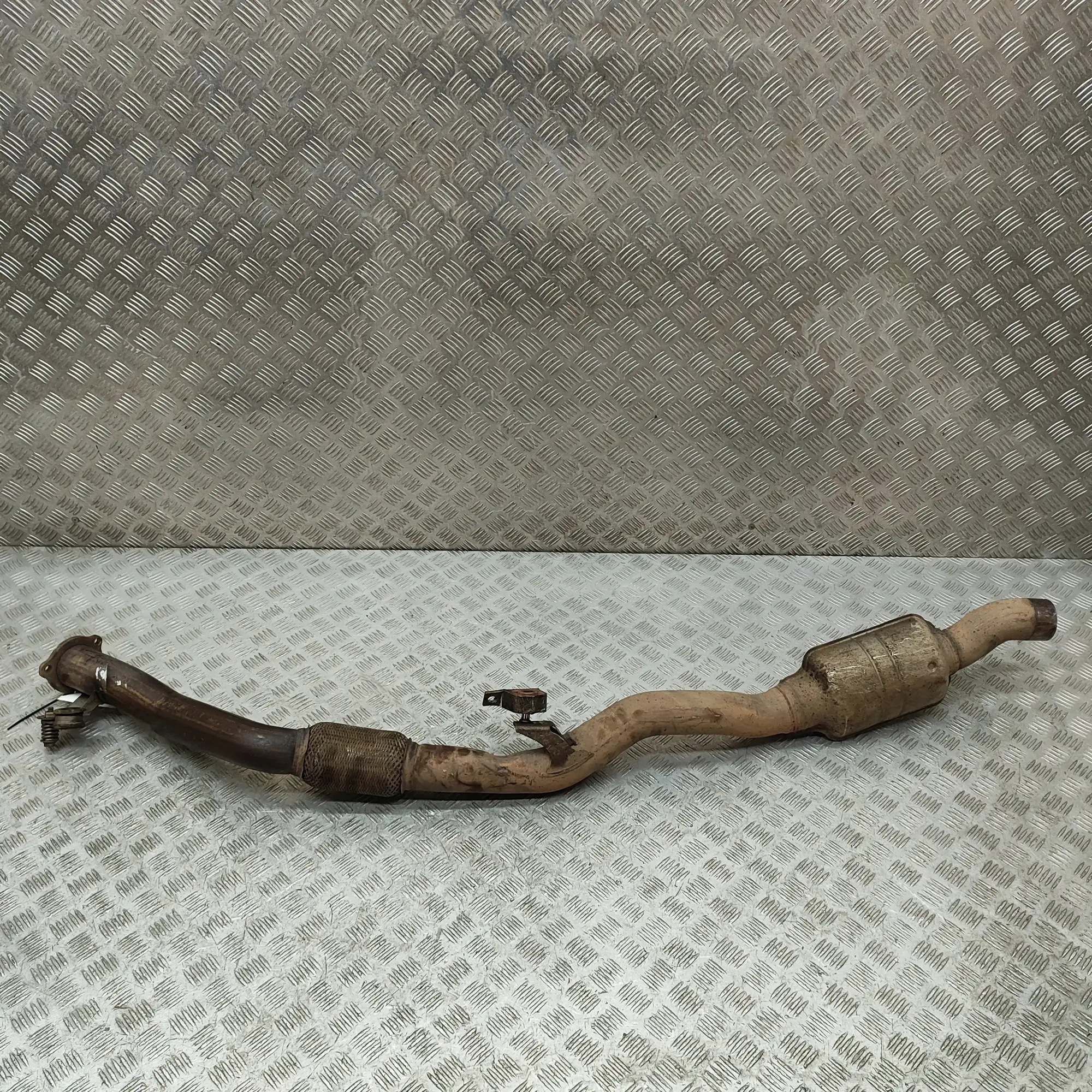 Abrazadera de unión de escape Porsche Cayenne 4M0253350CE image 2
