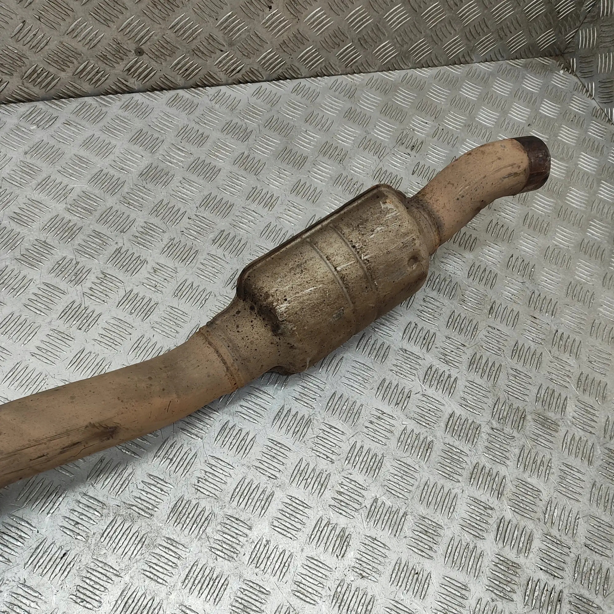 Abrazadera de unión de escape Porsche Cayenne 4M0253350CE image 4