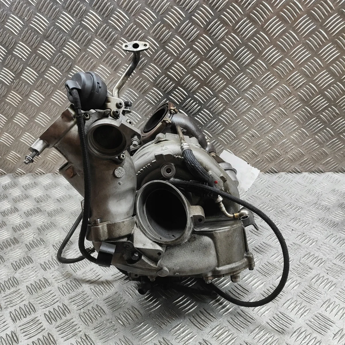 Turboahdin BMW 5 (F10) 3.0L 280kw thumbnail 4