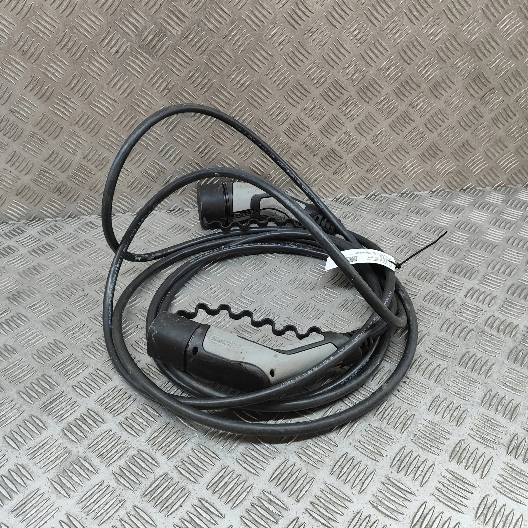 Câble de charge batterie Citroën C4 III EVT2G3PC image 4