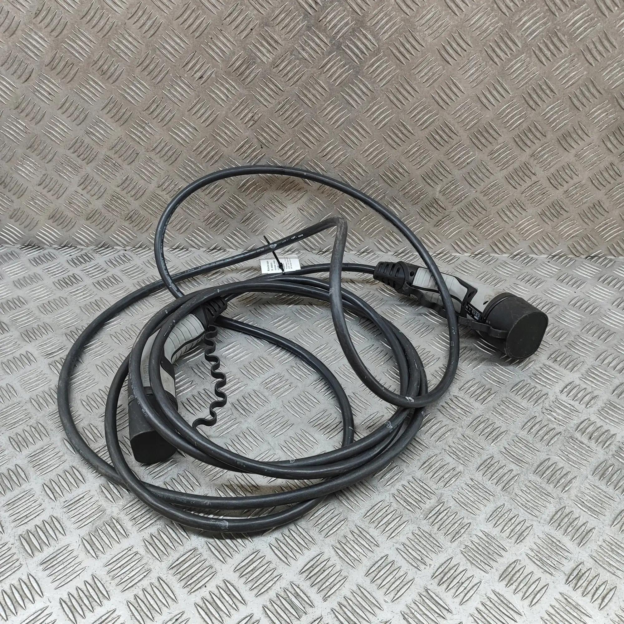 Câble de charge batterie Citroën C4 III EVT2G3PC image 5
