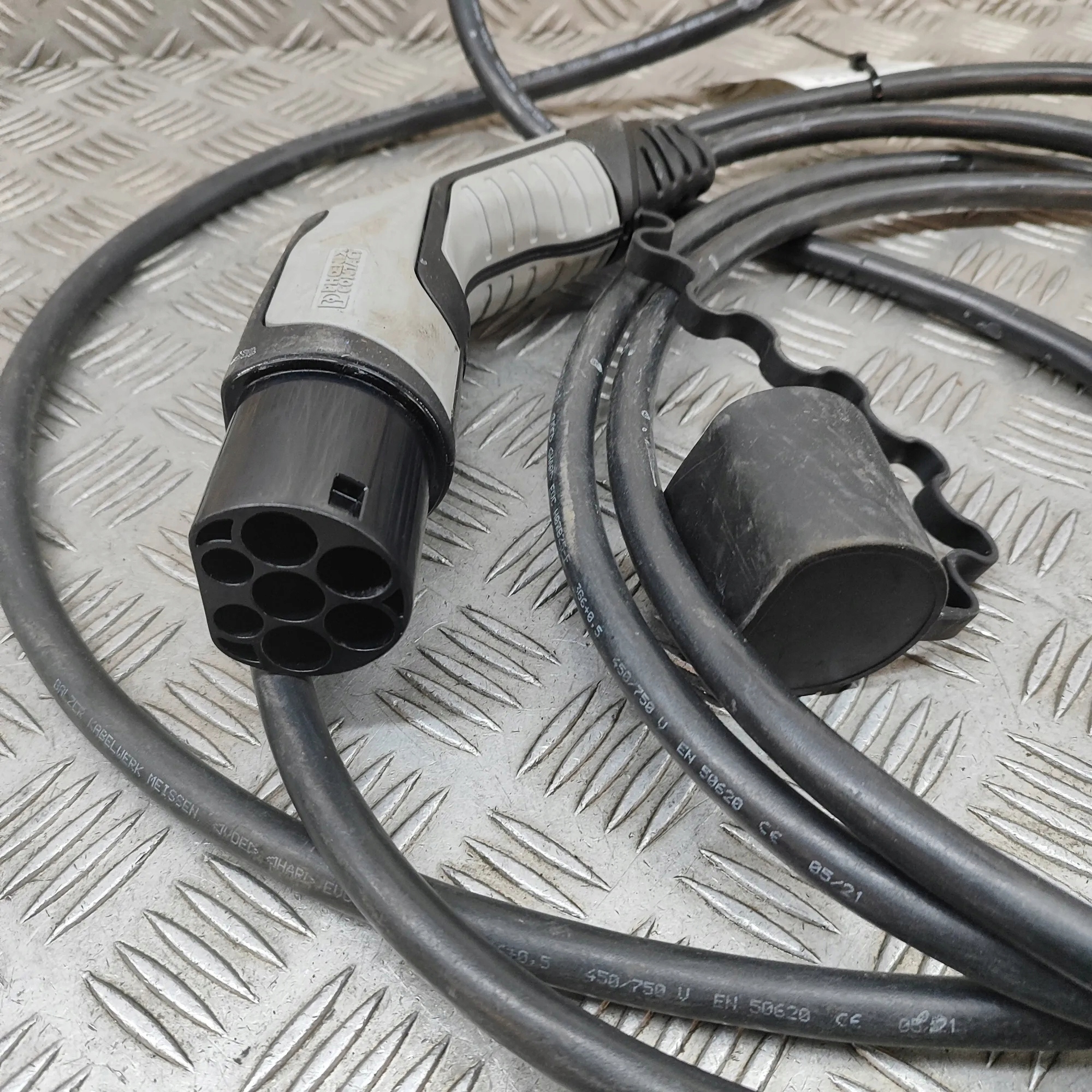 Câble de charge batterie Citroën C4 III EVT2G3PC image 7
