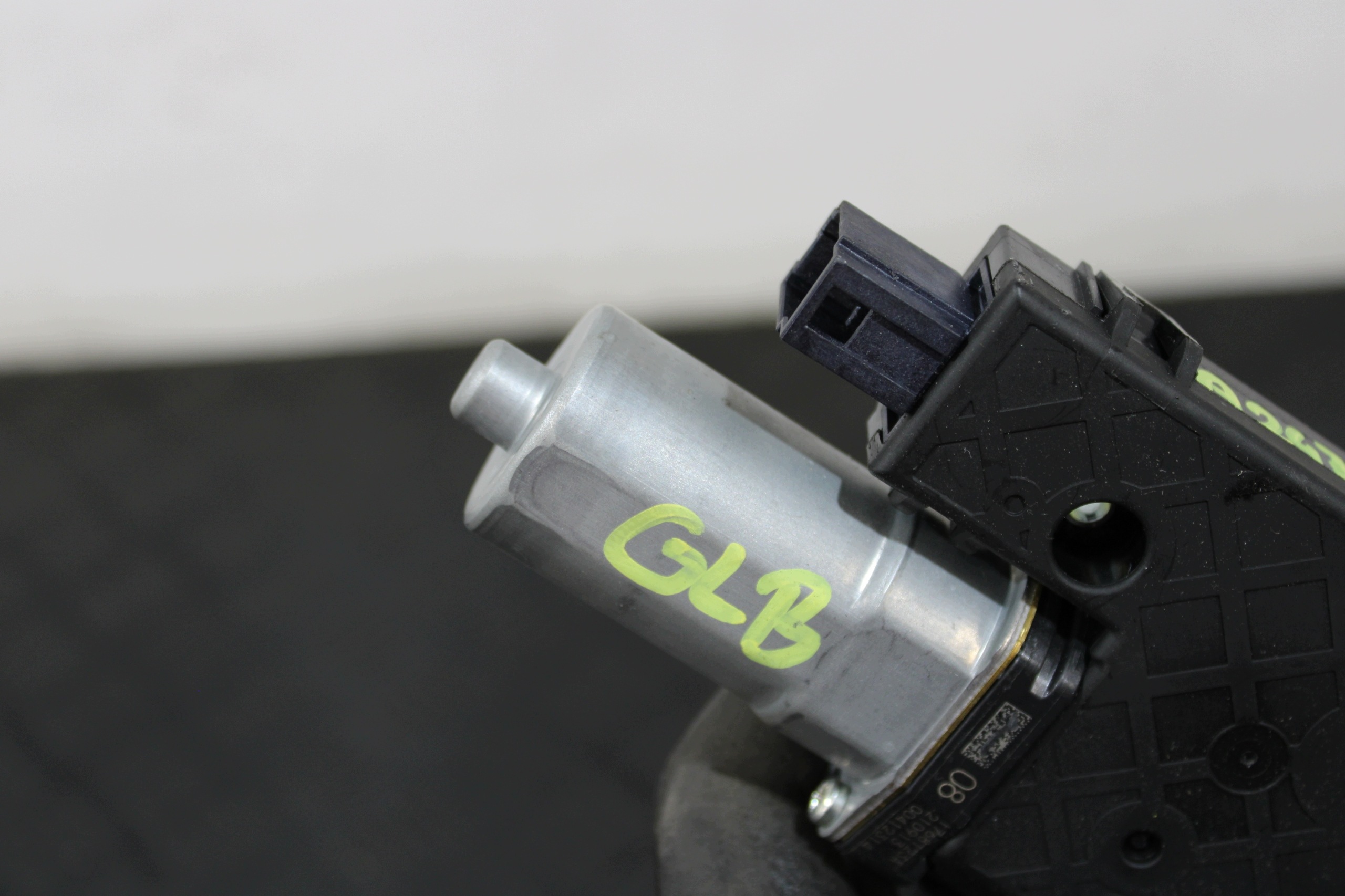 Stellmotor Schiebedach A2479011902 Mercedes GLB X247 image 3