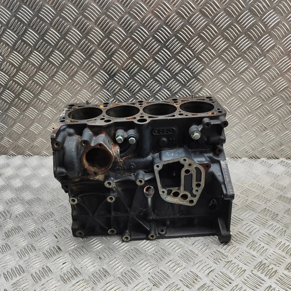 Bloc moteur Audi 1.8 T A4 B6 B7 06A103021K image 3