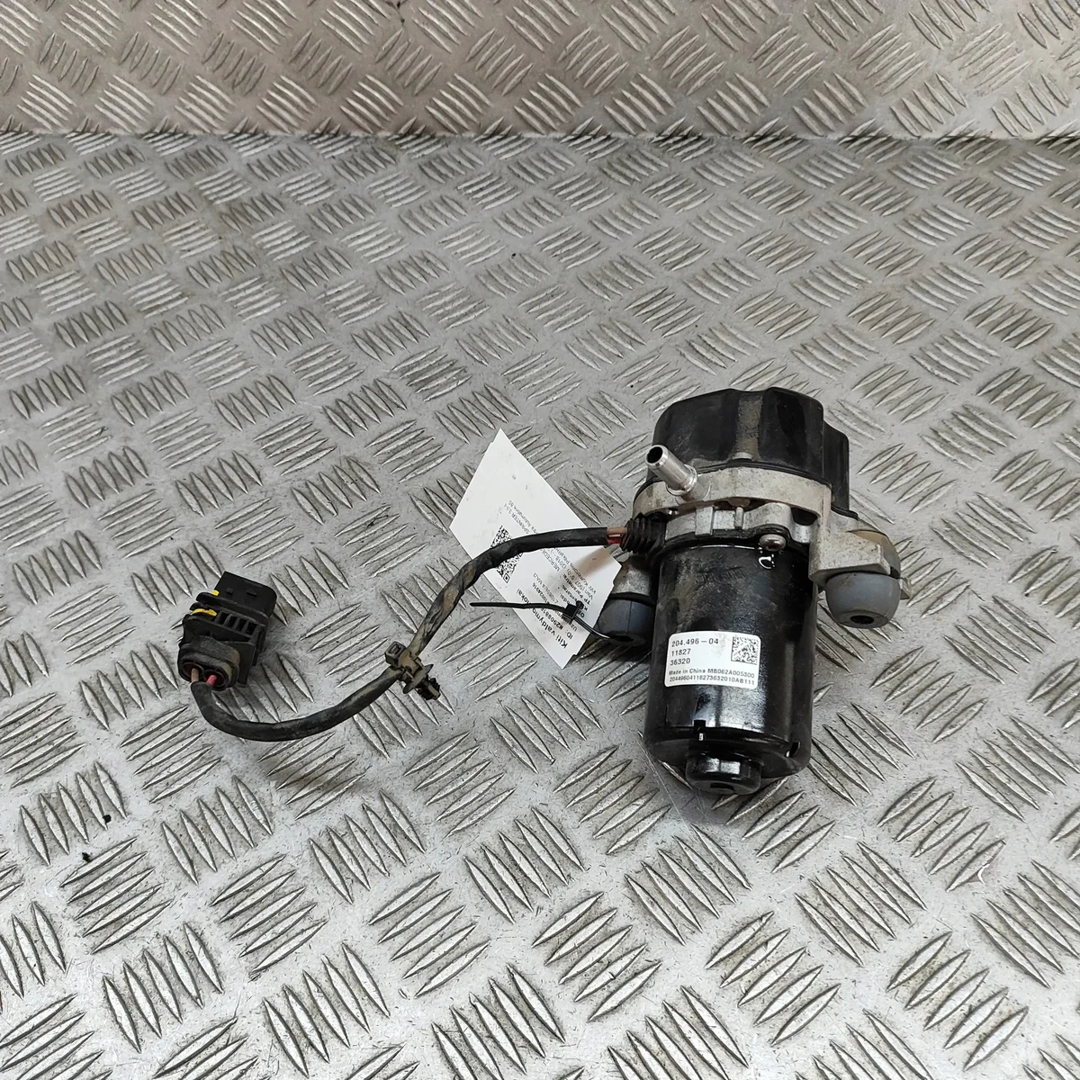 Mercedes Vacuümpomp A0004302300 Gebruikt image 4