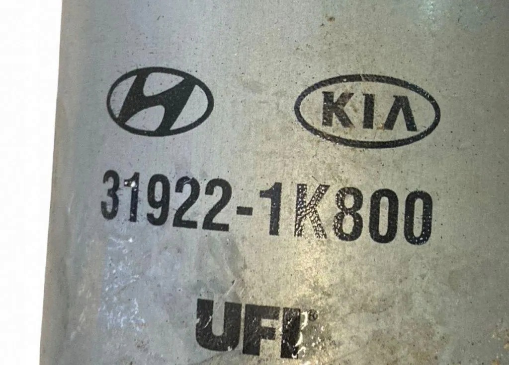 Filtre à carburant Hyundai OEM 319221K800 image 8