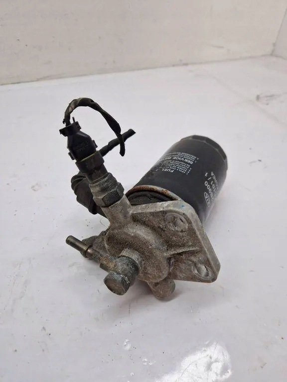 Filtro de combustible Hyundai 319222B900 usado image 3