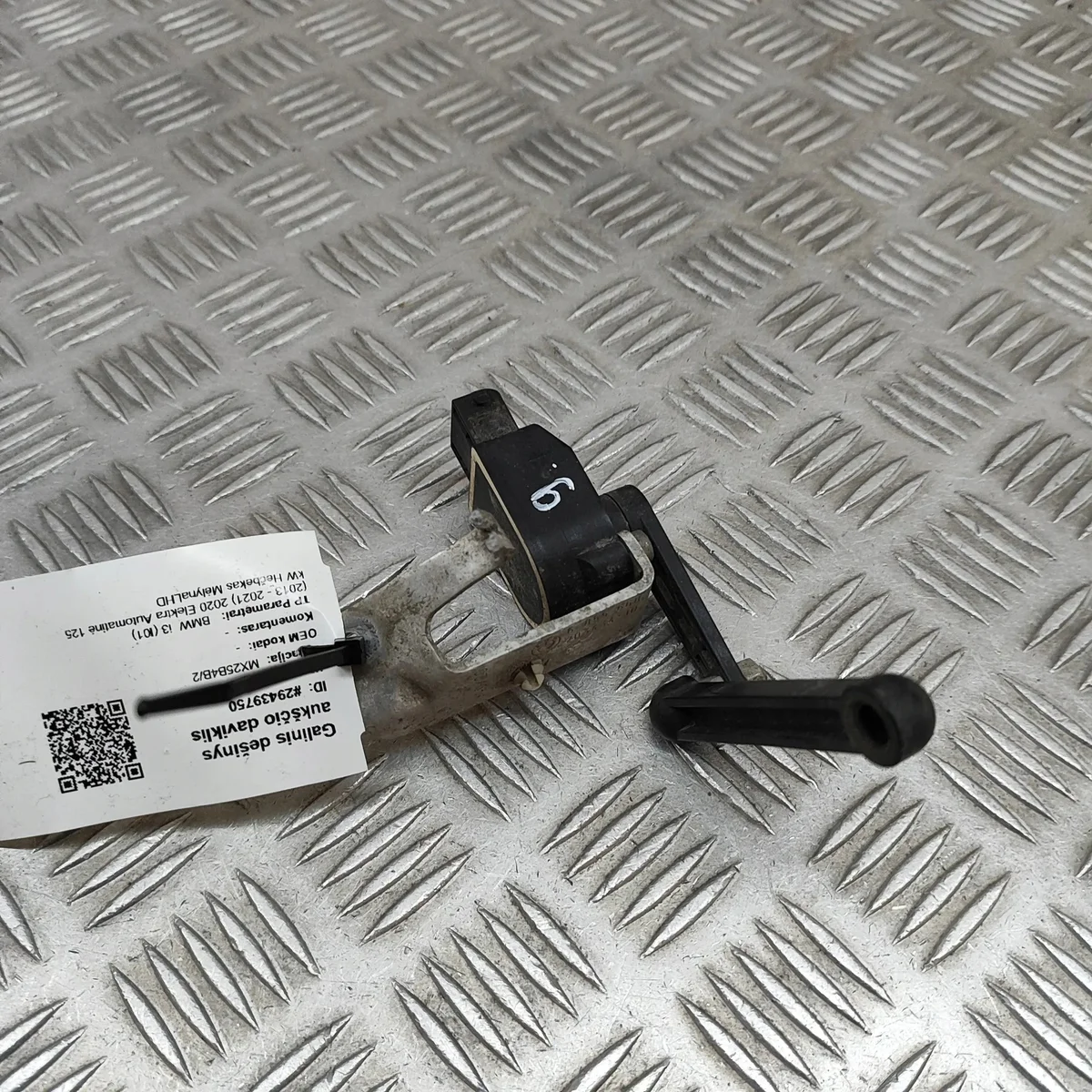 Capteur niveau arrière gauche BMW I3 6855668 image 4
