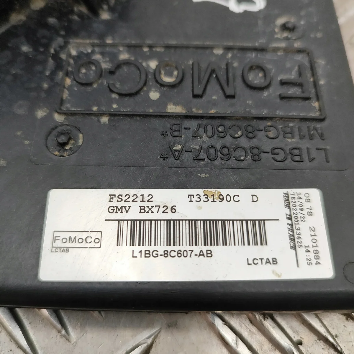Frontpanel Ford Puma (J2K, CF7) - Begagnad image 8