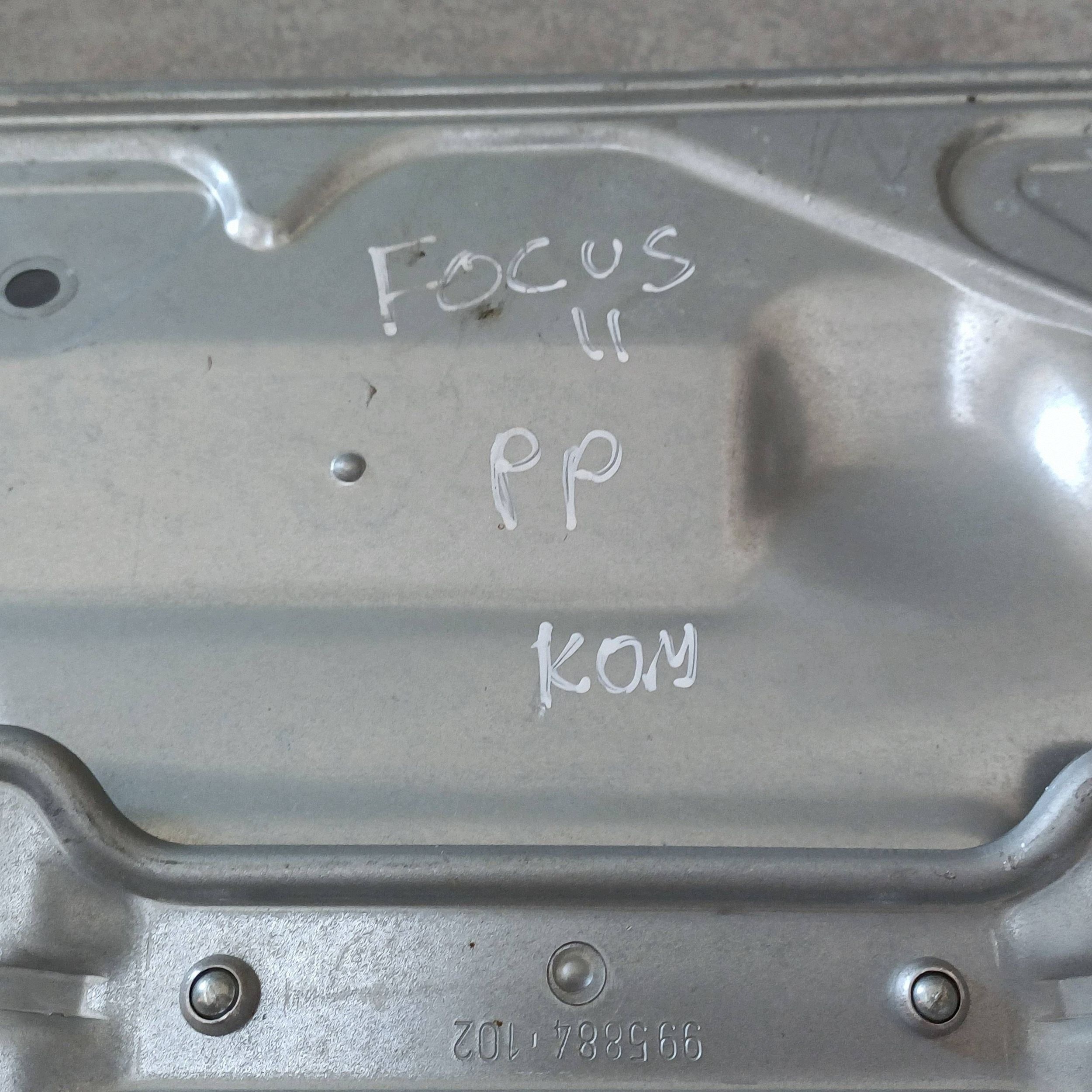 Manual Window Regulator Front Right Ford Focus II DRC121573 image 6