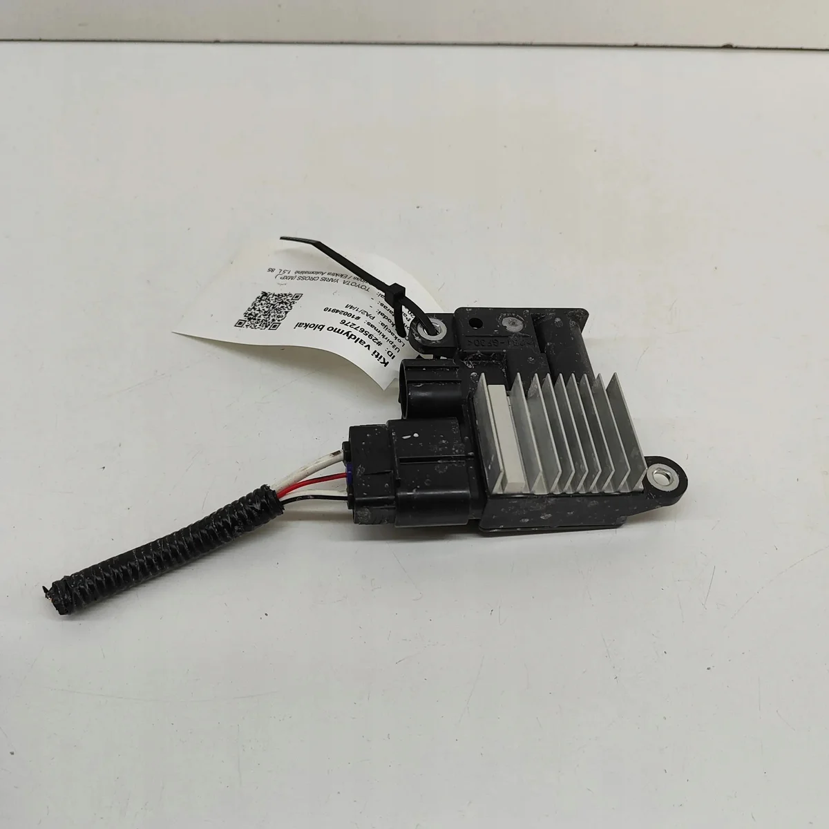 Modul Lüftersteuerung Toyota Yaris IV 89257499300 image 3